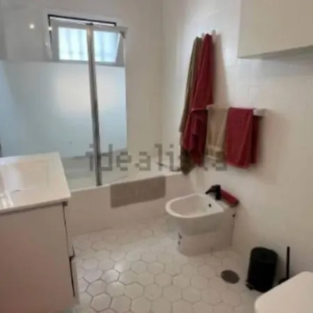 Casa Lujosa En Zona Exclusiva Con Piscina Privada