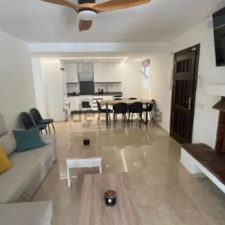 Apartment Casa Lujosa En Zona Exclusiva Con Piscina Privada