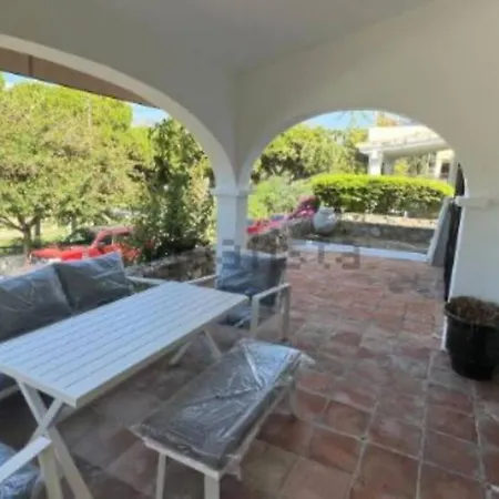 Casa Lujosa En Zona Exclusiva Con Piscina Privada Marbella